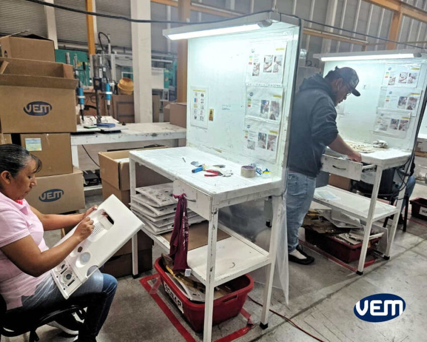 custom plastic manufacturing secondary process